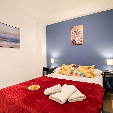 Santos Medicos, Centrico Apartamento Casco Antiguo Alicante Esterno foto